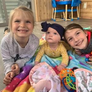 Meet your Posher, Lori